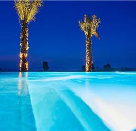 3 bedroom villa with infinity pool and jacuzzi, Scopello, sleeps 5-6